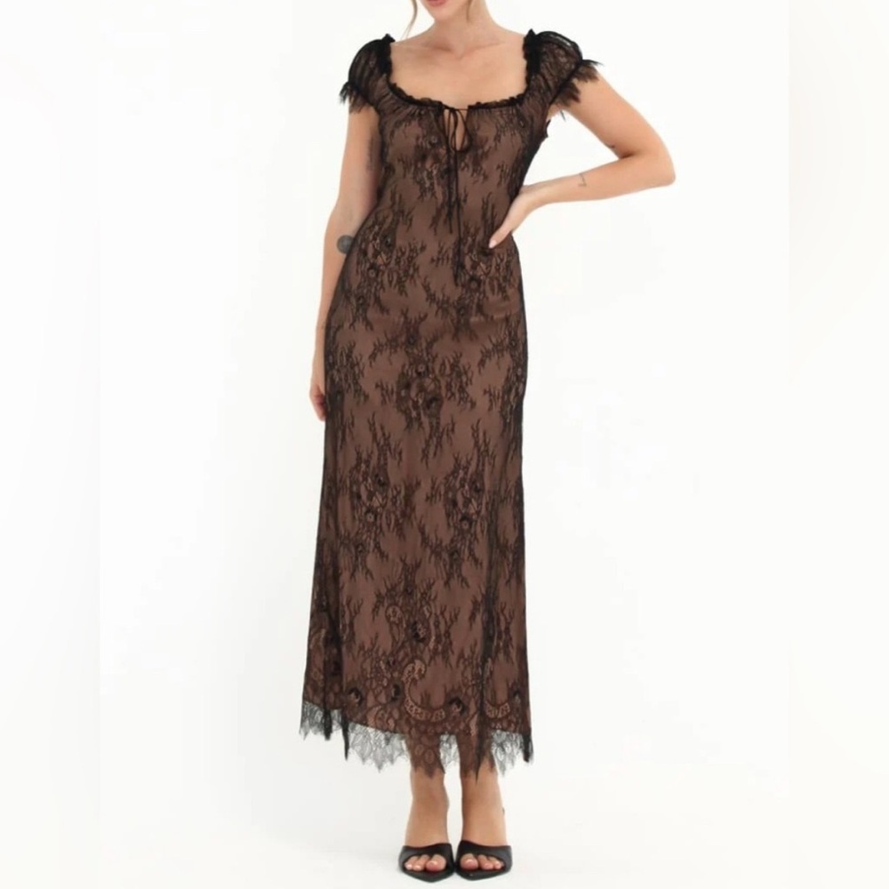 Rumored Victorian Midi Dress